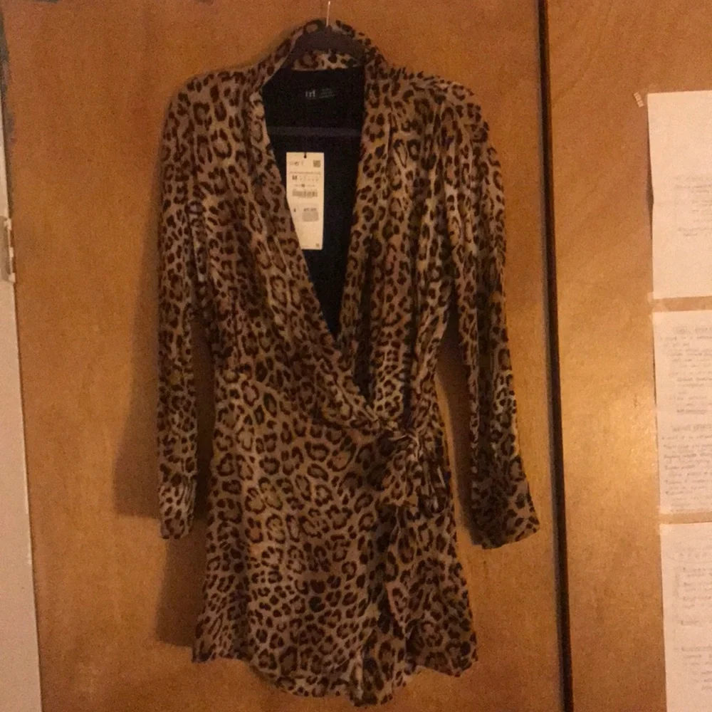 Zara Romper - Picture 3 of 3